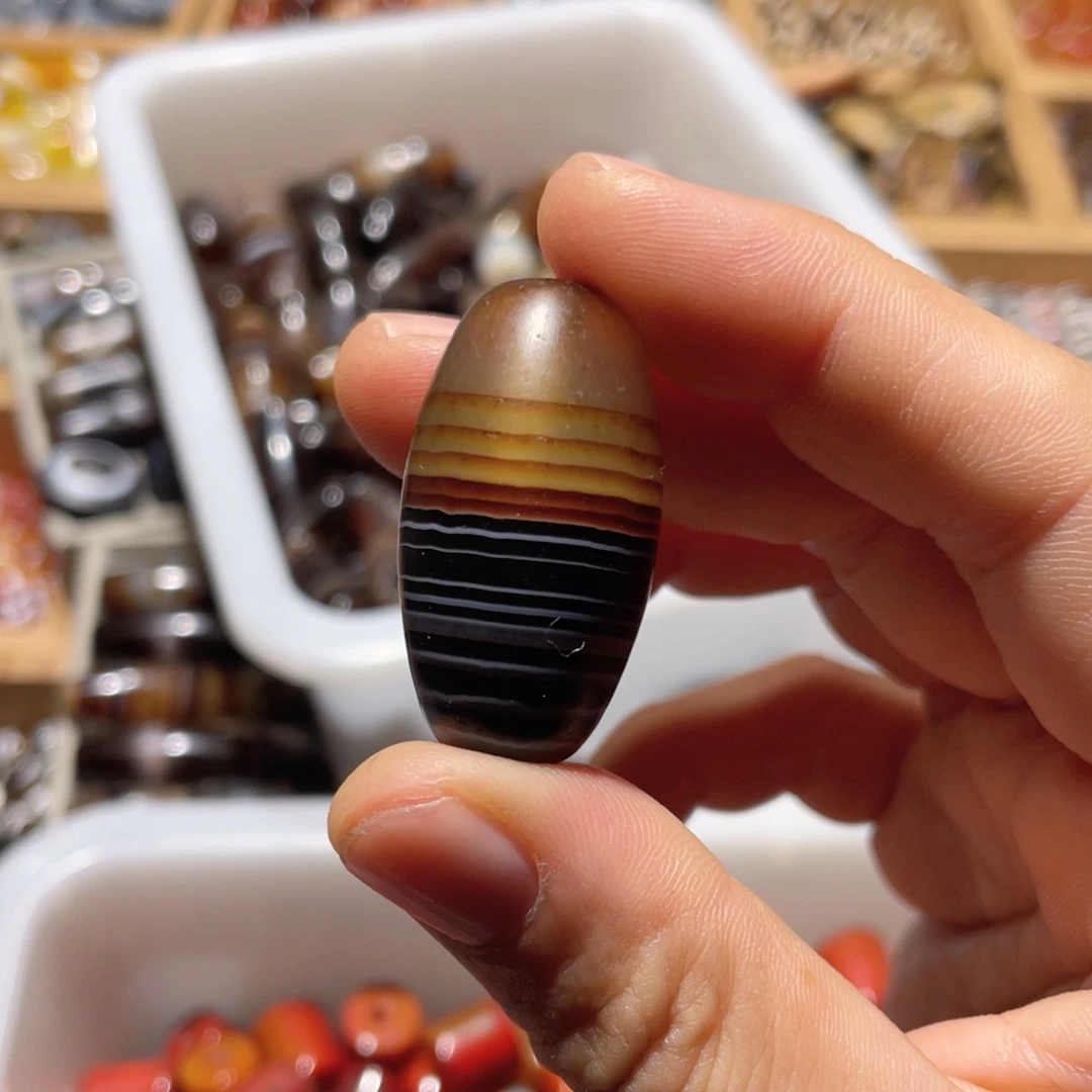 未镶嵌玛瑙/玉髓珠宝半成品