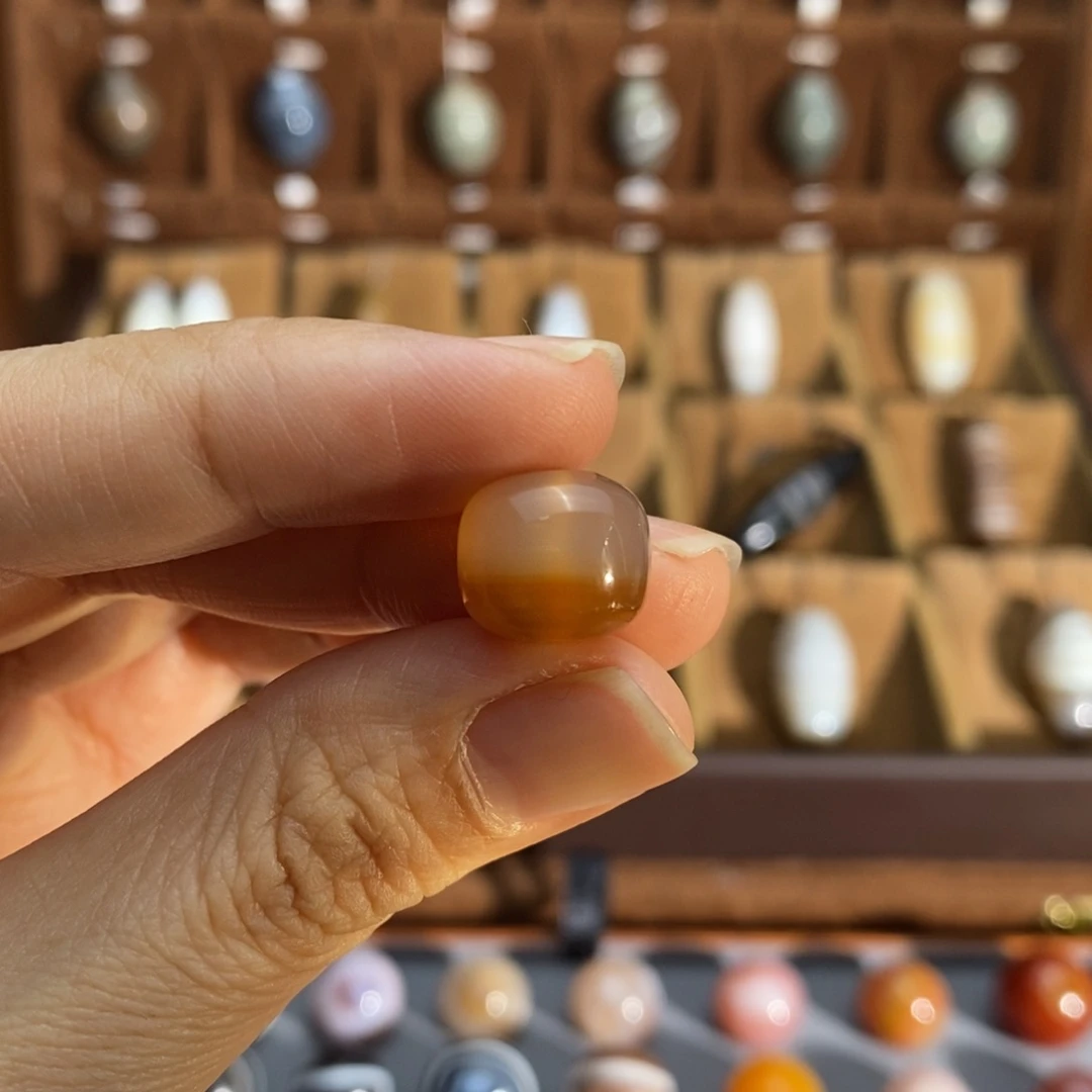 玛瑙/玉髓颈饰合金