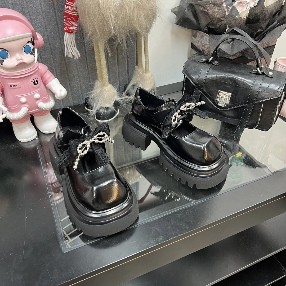 【曼曼】欧货“米兰之旅”2025新款时尚潮流洋气范系带乐福厚底松糕鞋