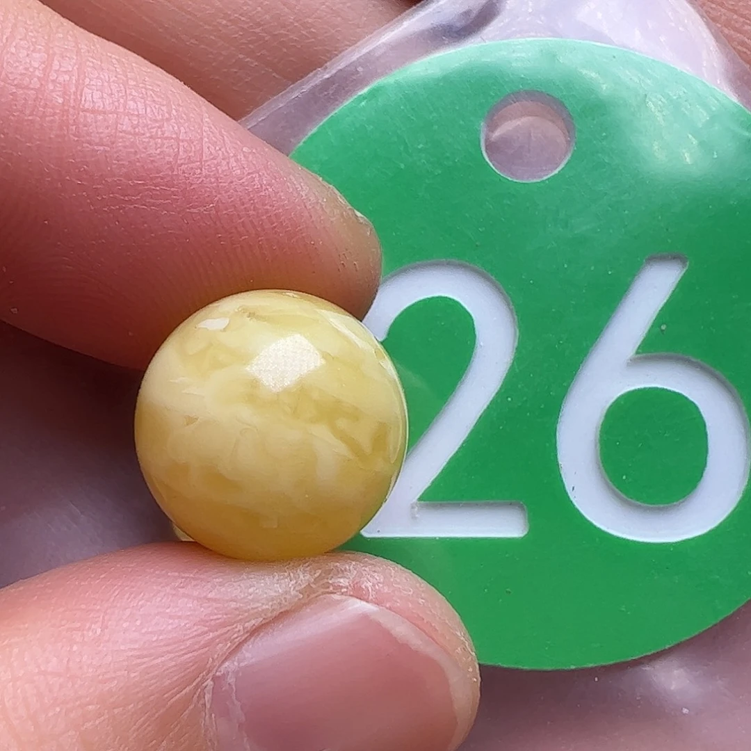 蜜蜡未镶嵌珠宝奇石12.5m m