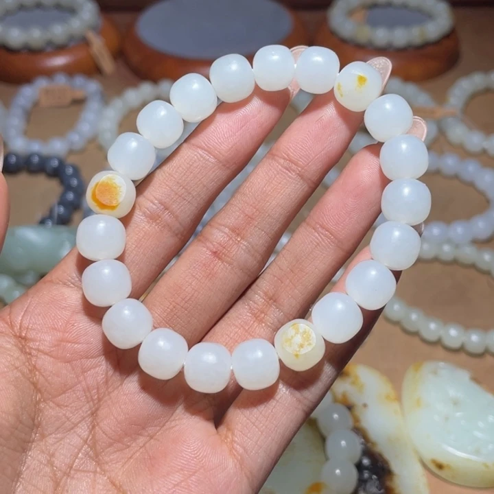 和田玉卡10老型未镶嵌乐*