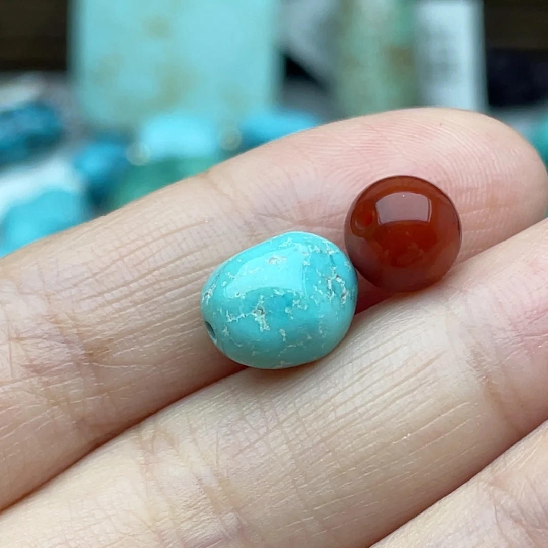 南红玛瑙未镶嵌珠宝奇石