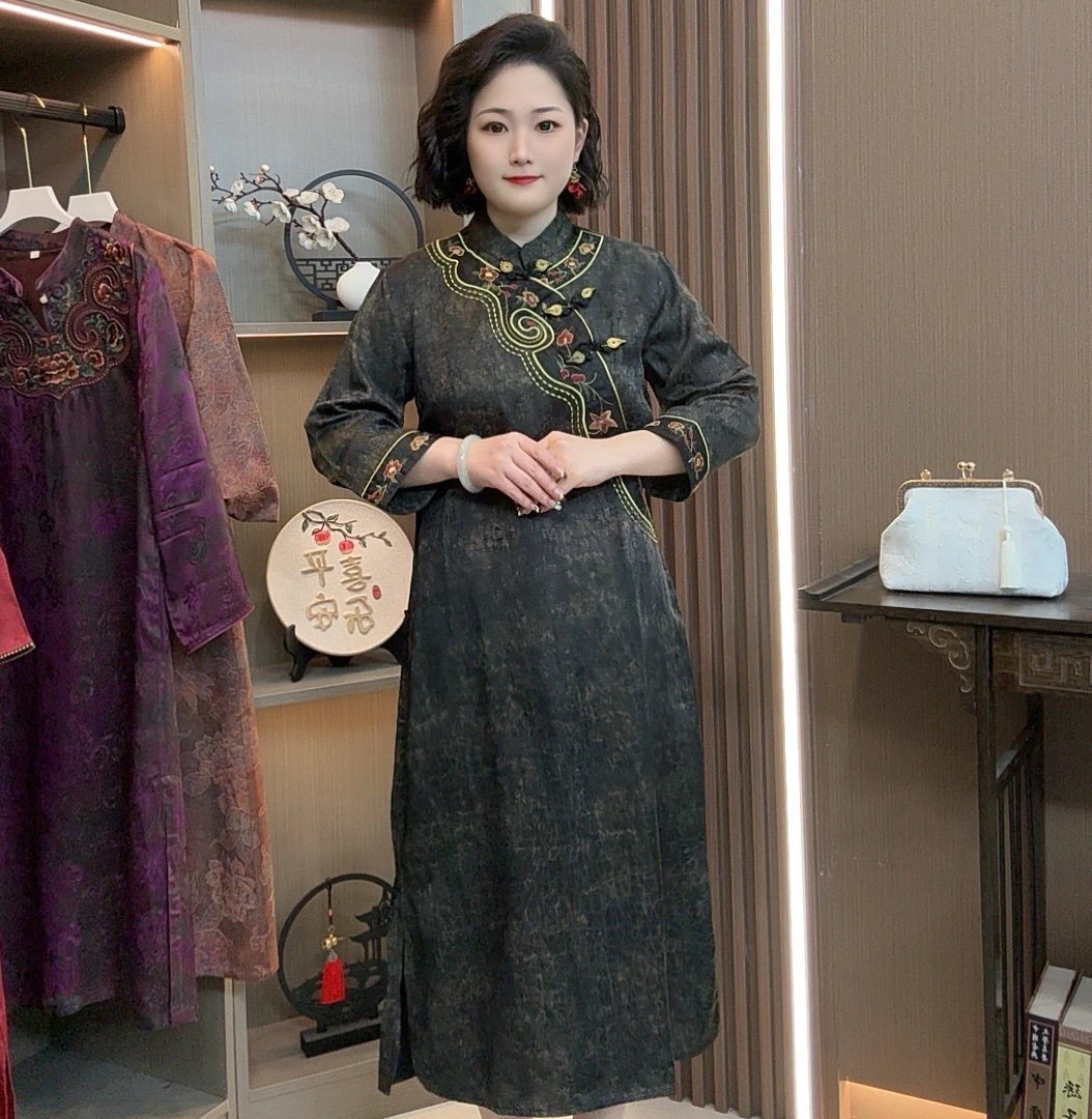 【江晚】2025新款高端重磅夏季素雅新中式风格印花遮肉显瘦连衣裙