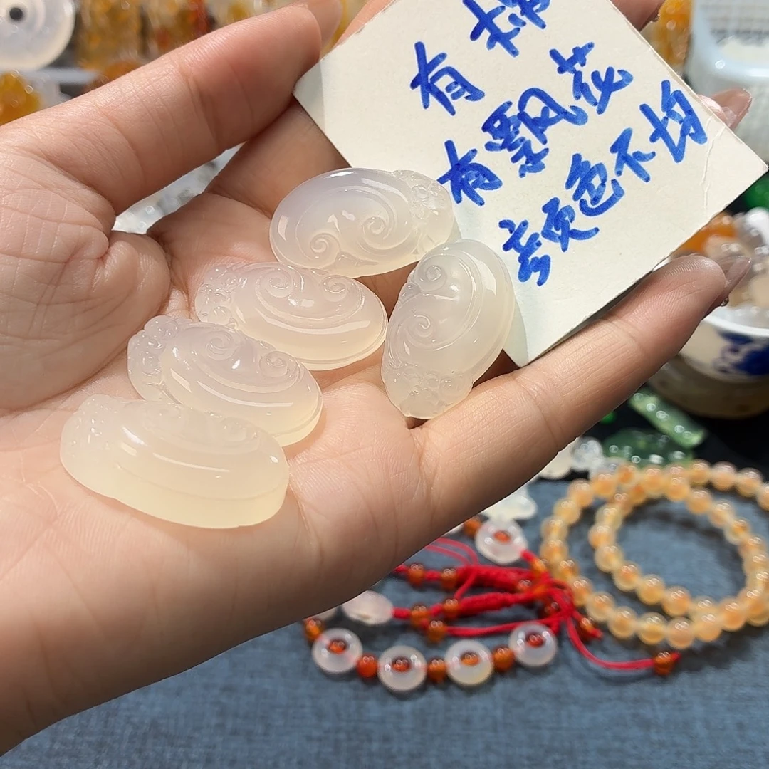 玛瑙/玉髓合金颈饰