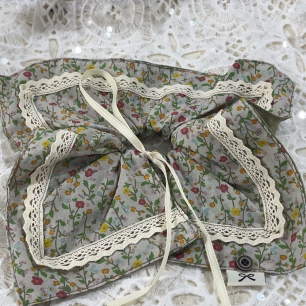 E844绿色小碎花方巾