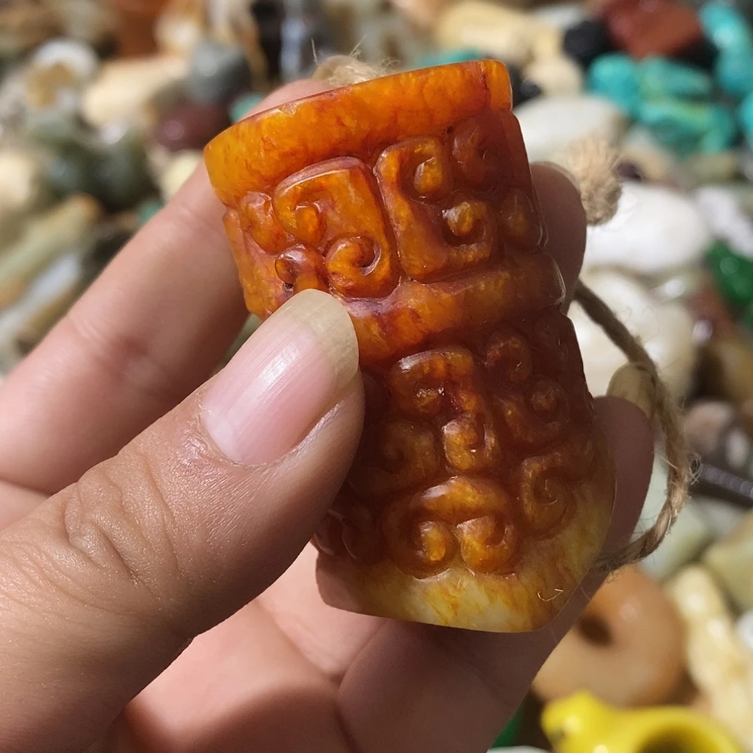 和田玉（糖玉）未镶嵌挂件