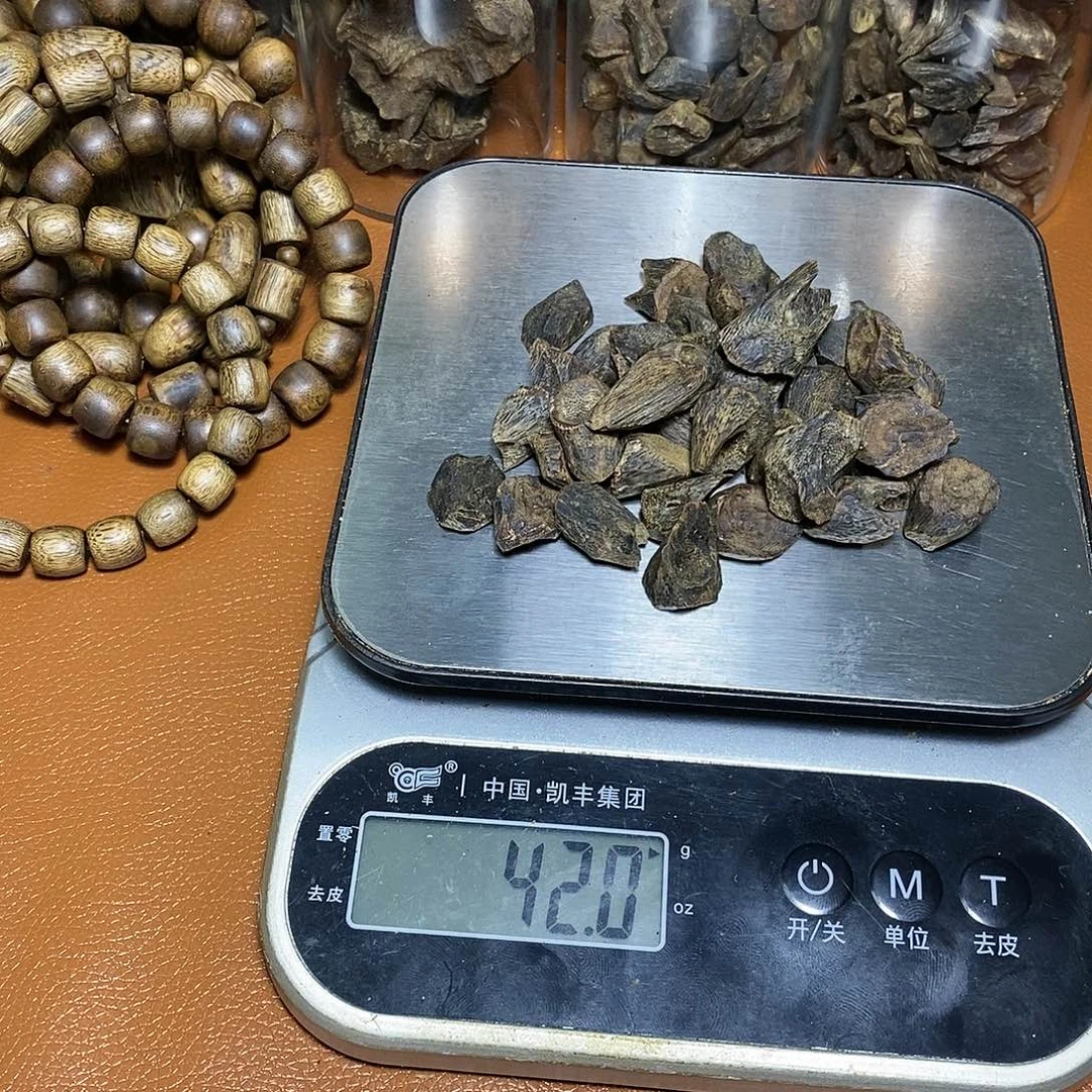 沉香沉香碎屑鱼紫棋沉水树丁40克