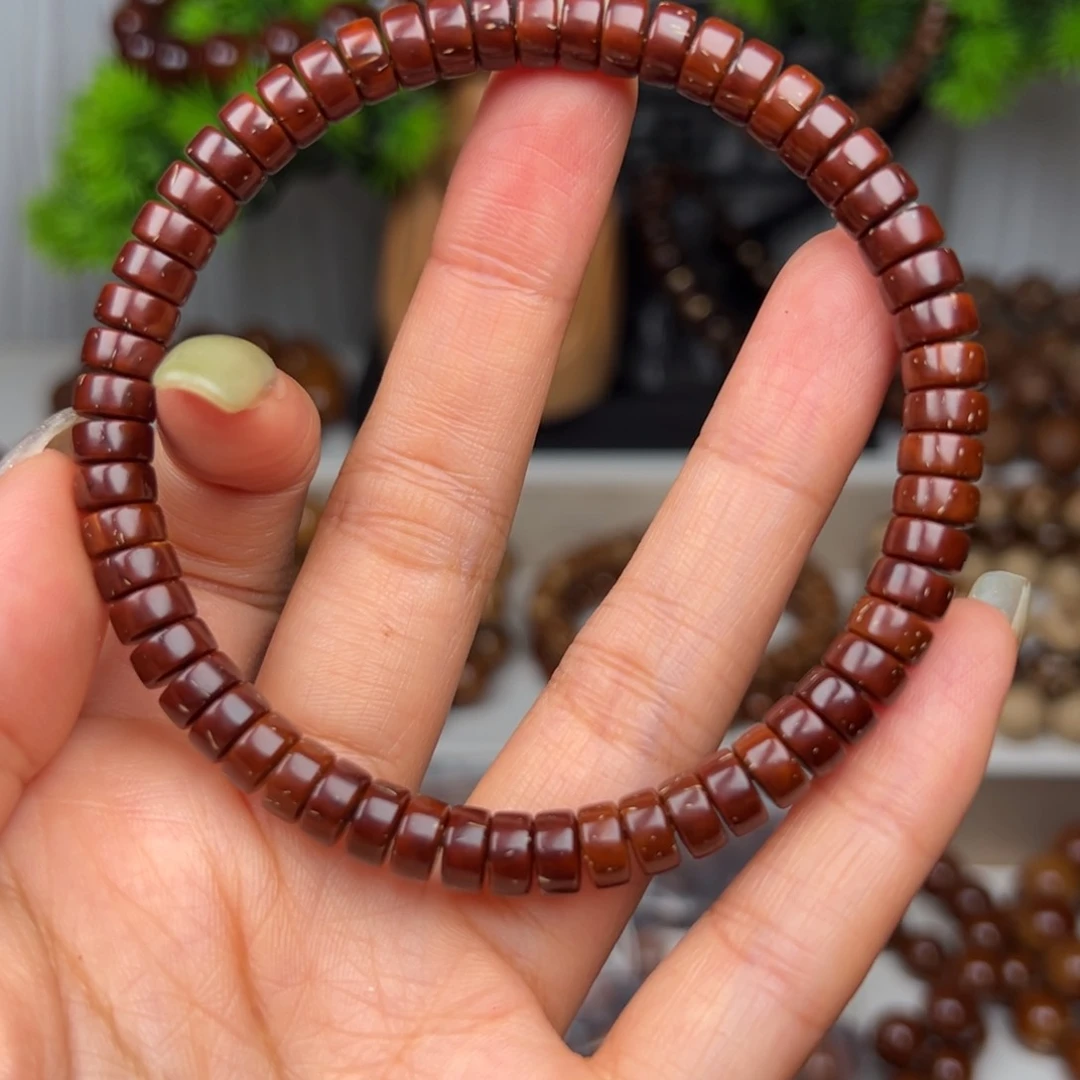 紫金鼠手串卡7*3.5实心红皮药片