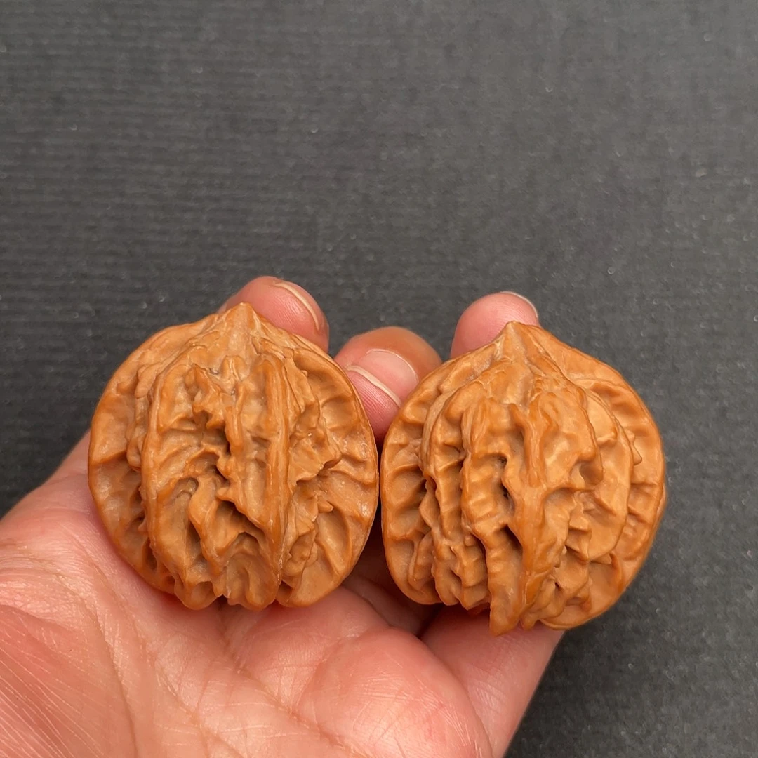 把件桃核40×42全品头茬曹大龙A464