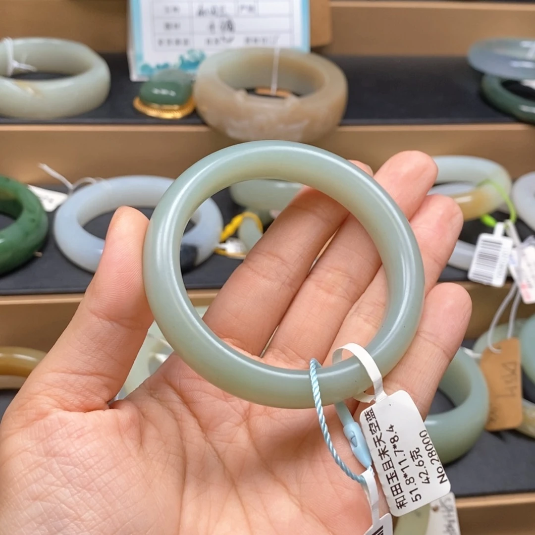 未镶嵌手镯和田玉兮*⁺