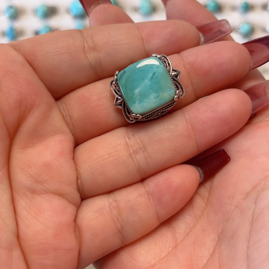 【闪购商品】未镶嵌绿松石珠宝奇石