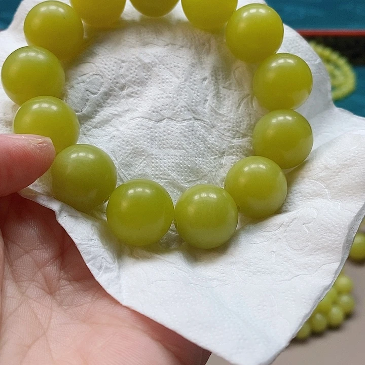 非金属无新疆若羌黄口手串