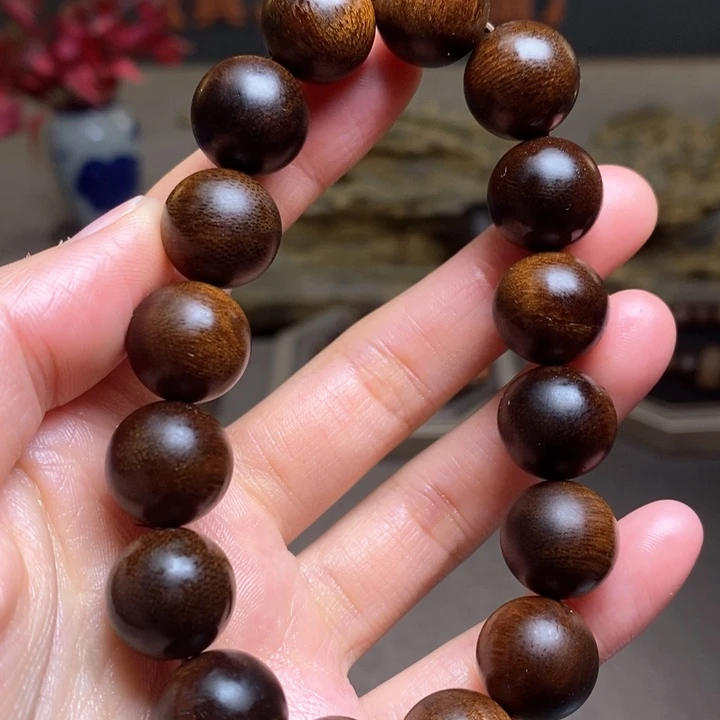 沉香手串越南芽庄紫棋玉化红油1.4