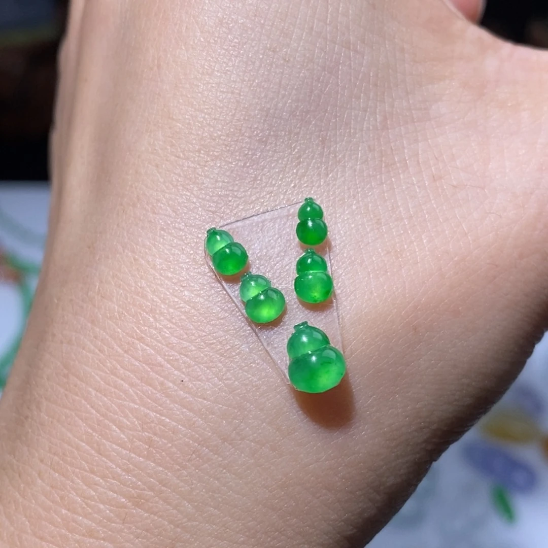 未镶嵌定制翡翠翡翠