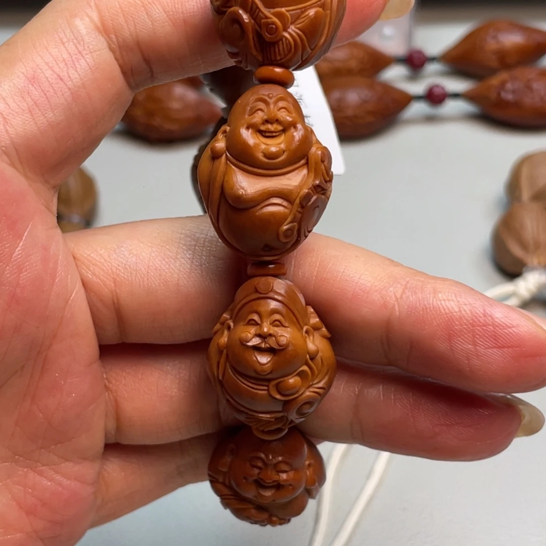 吊坠橄榄核财迷手串