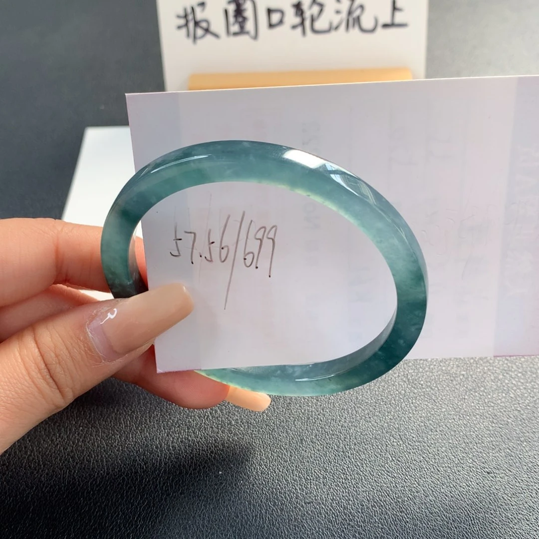 翡翠未镶嵌手镯天然翡翠
