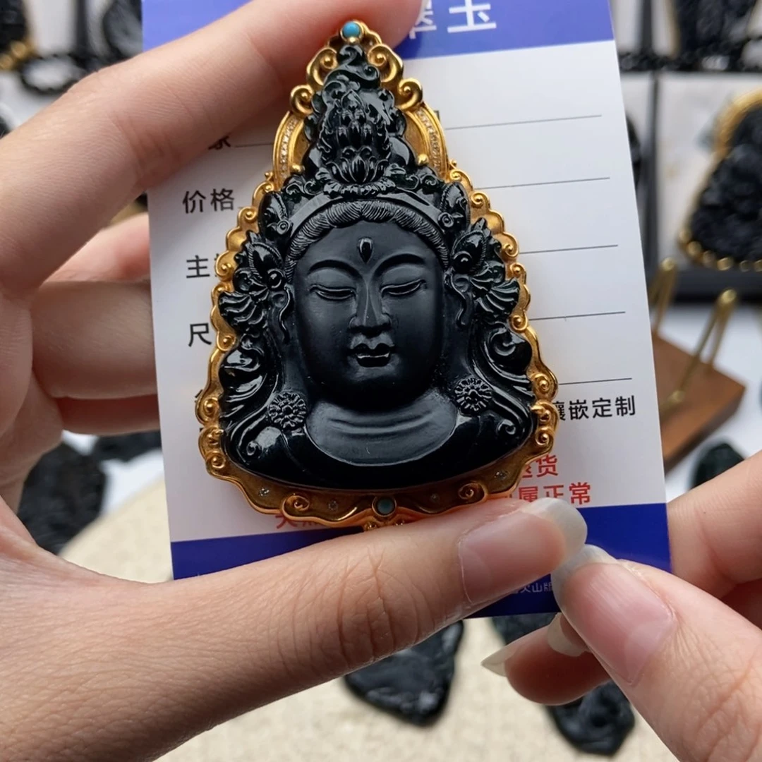 颈饰18K金镶嵌翡翠慢*懂观音首