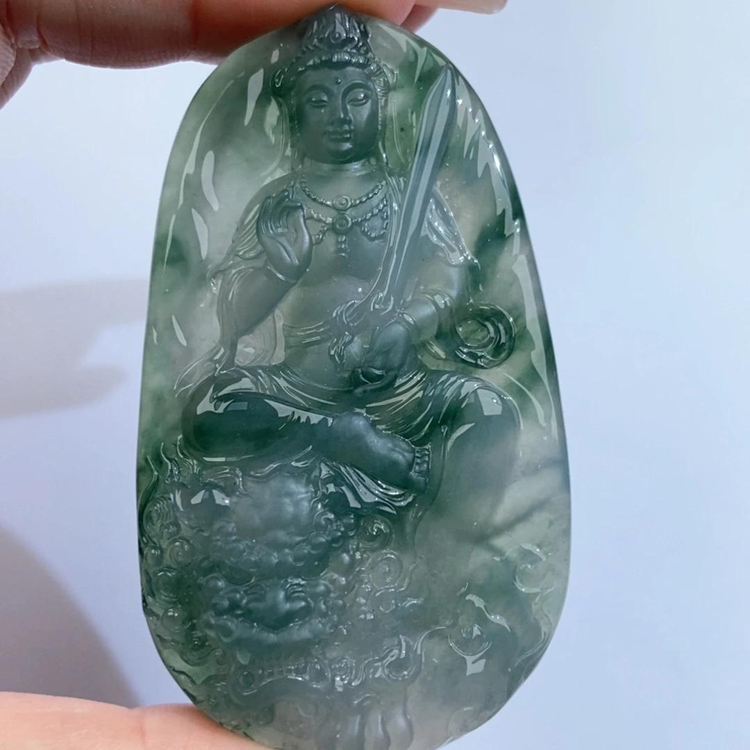翡翠未镶嵌颈饰文殊菩萨