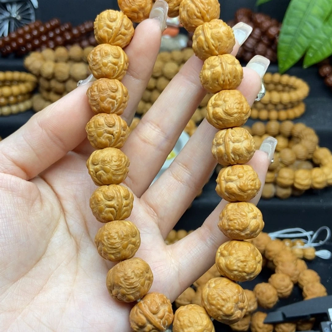 猴头核桃手串畫*蟾王21籽