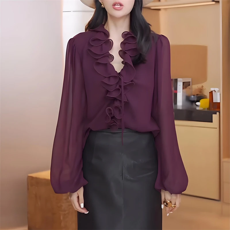 早秋法式时髦感显贵气轻奢上衣V领荷叶边减龄气质衬衫女洋气小衫