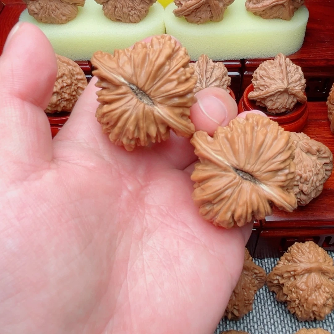 吊坠文玩核桃四座楼44尺