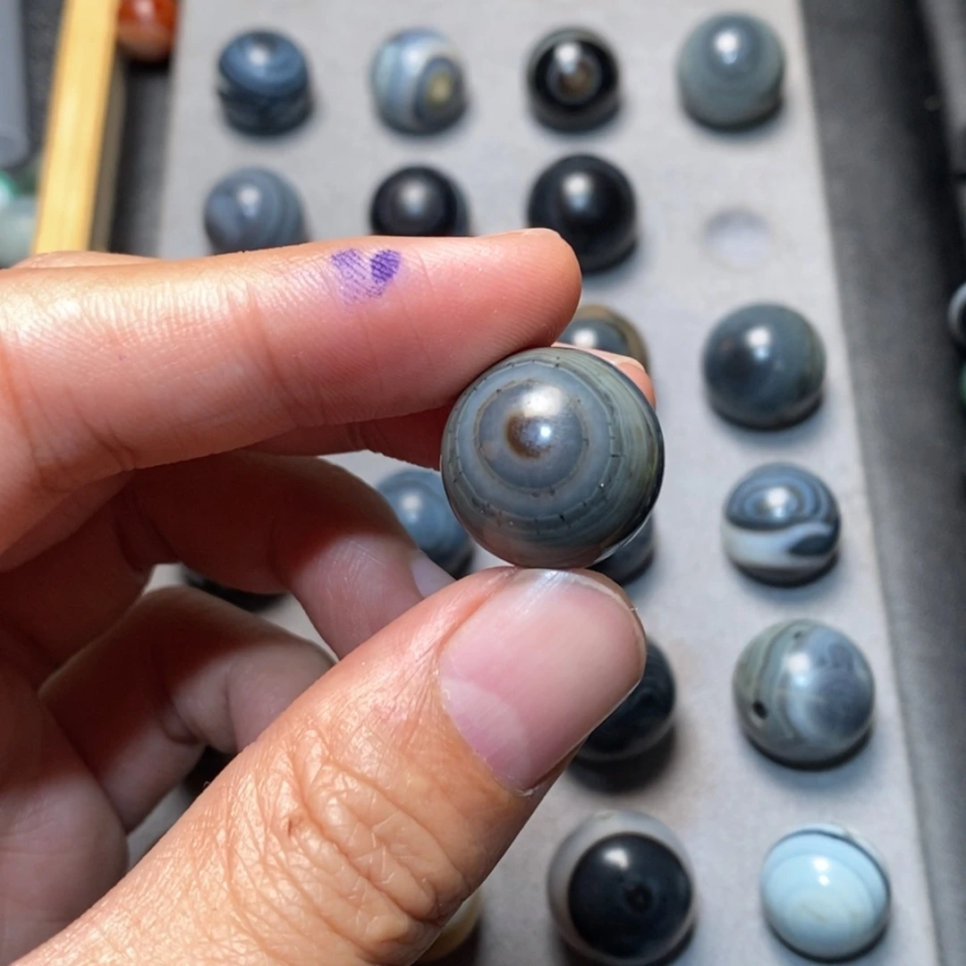 玛瑙/玉髓颈饰未镶嵌?****发