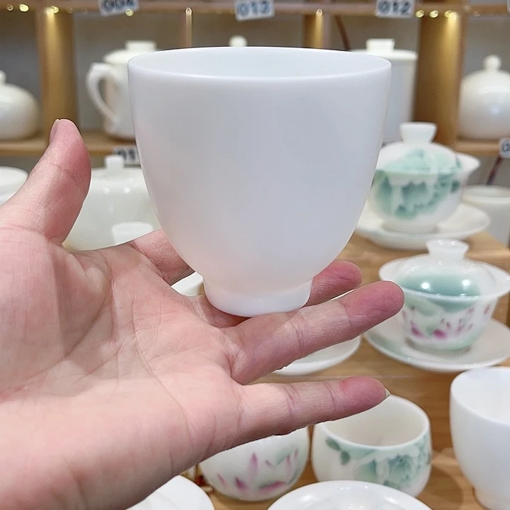 羊脂玉素烧主人杯150