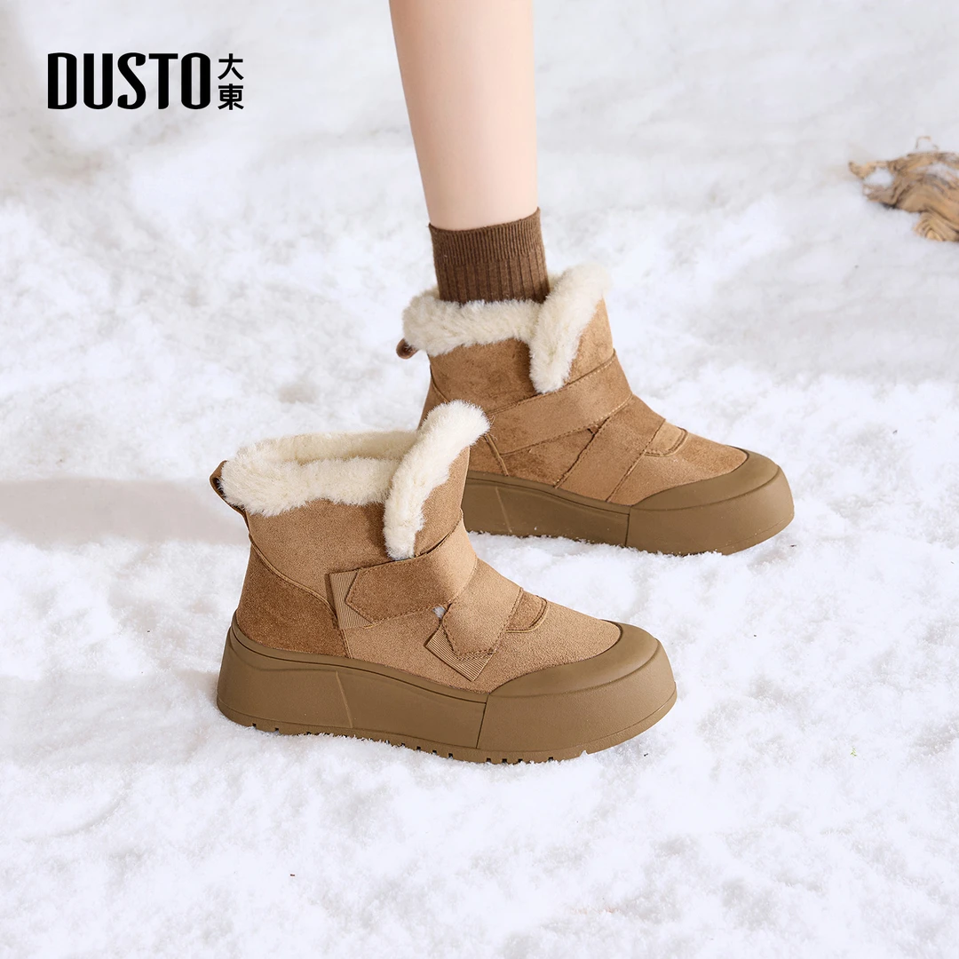 大东女鞋时尚雪地靴2025冬季新款加绒保暖舒适工装风加绒短靴3720