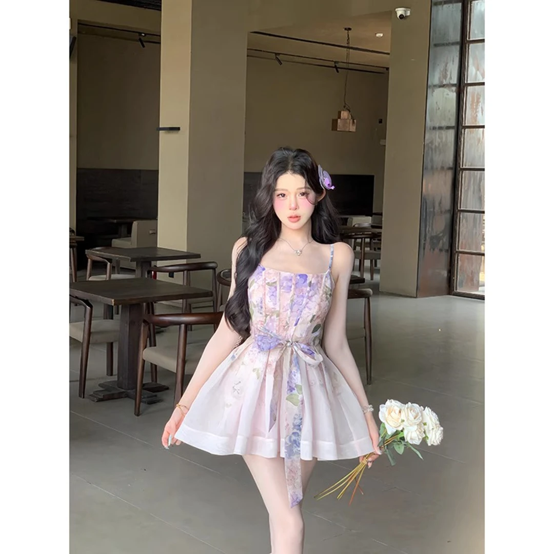 韩系复古绝美吊带蓬蓬连衣裙女夏季时尚多巴胺仙女度假风碎花短裙