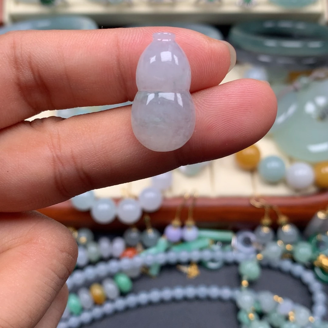 颈饰未镶嵌翡翠葫芦