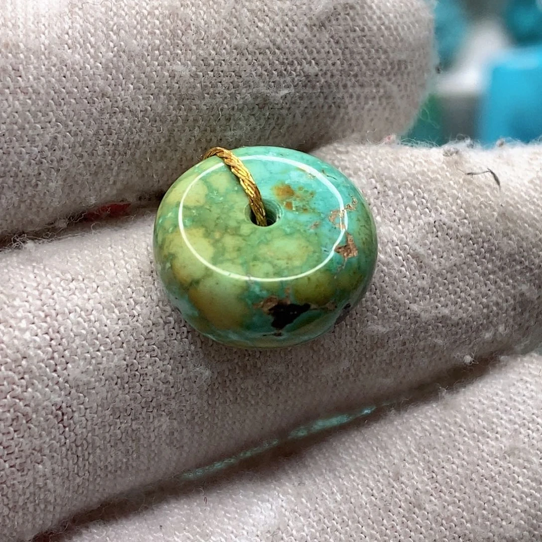 绿松石未镶嵌天然原矿 地大质检14.2mm