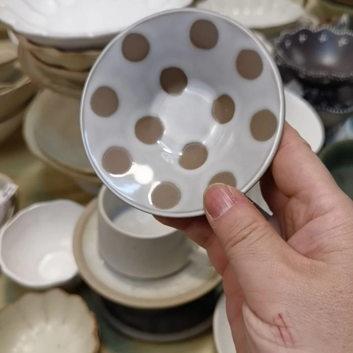 瓷片微瑕波点料碟一个