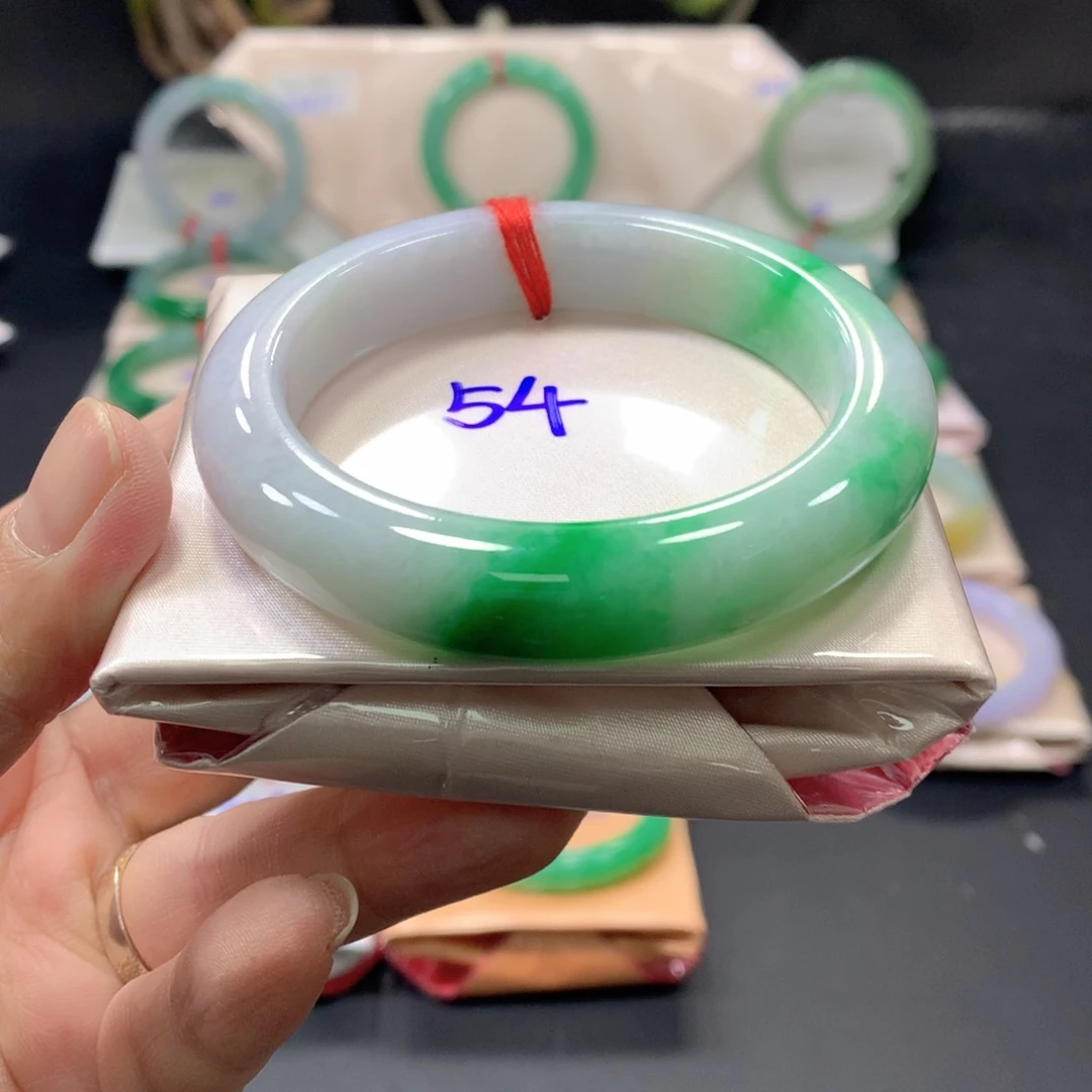 未镶嵌手镯翡翠54圈口
