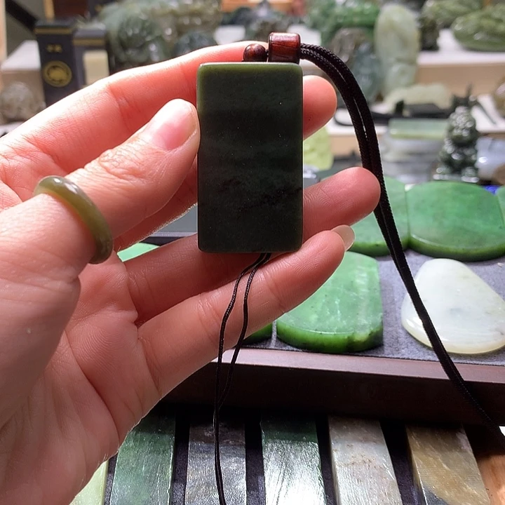 和田玉（糖玉）未镶嵌珠宝半成品