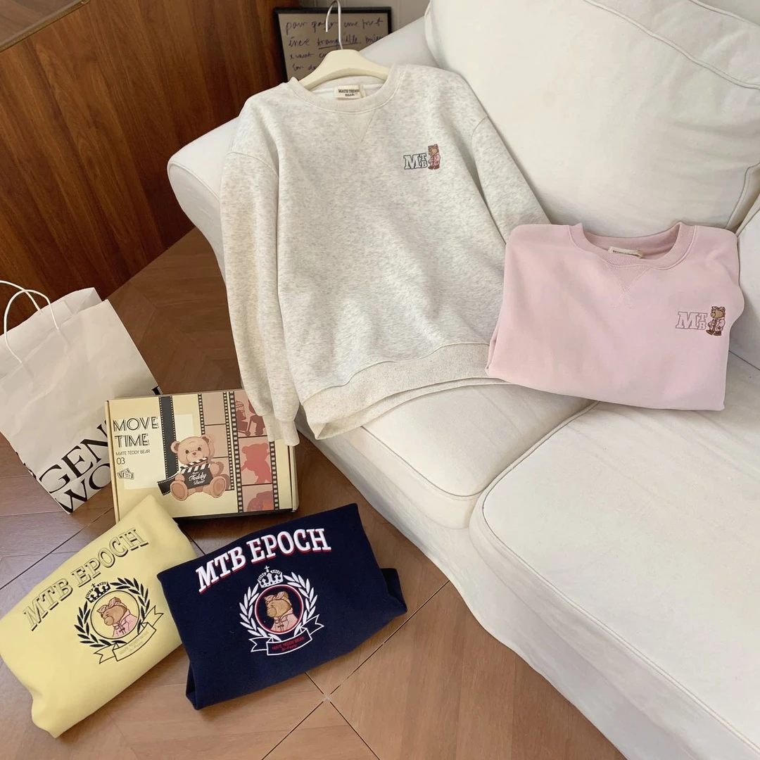 0216【春季新款】前后蝴蝶结小熊卡通韩版圆领卫衣（H6083）