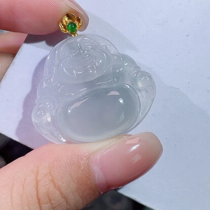 颈饰18K金镶嵌翡翠佛公