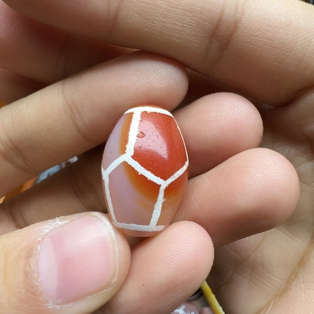 久***兔玛瑙/玉髓未镶嵌珠宝半成品