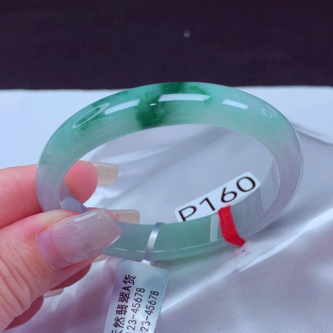 翡翠手镯未镶嵌手镯88