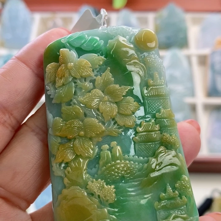 颈饰未镶嵌翡翠翡翠