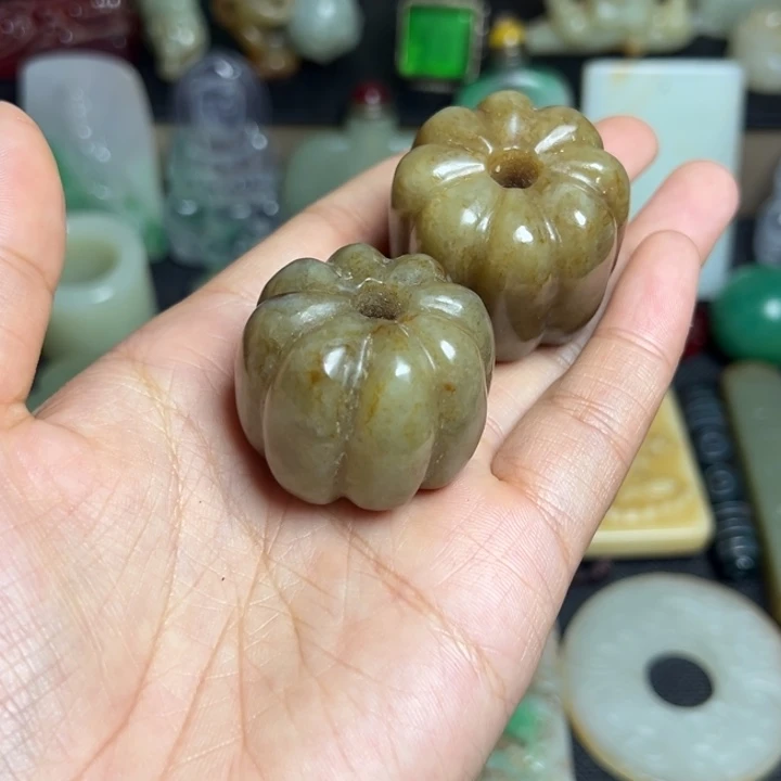 吊坠滴血莲花菩提