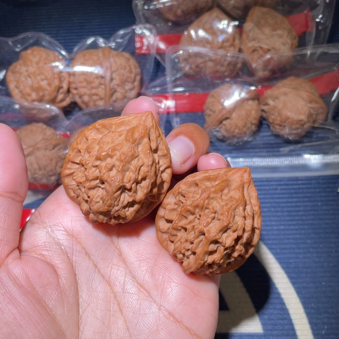 文玩核桃吊坠野生软柿子37+