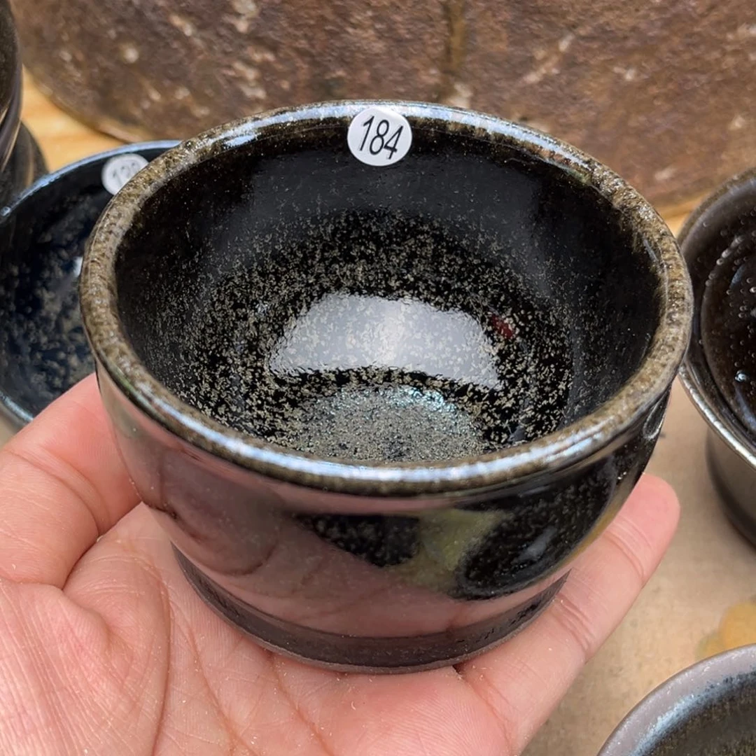 茶盏义兴龙窑坚持真柴烧