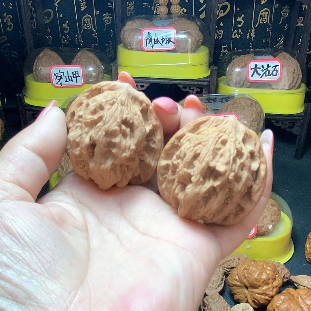 文玩核桃把件12号虎头43尺