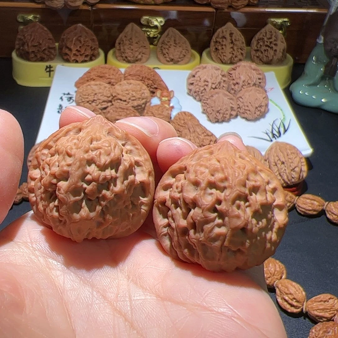 文玩核桃把件平**乐金鳞狮子头