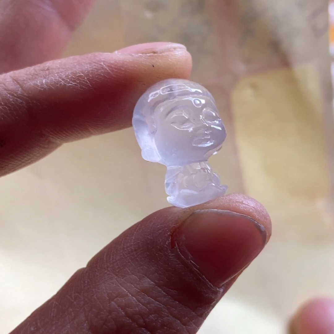 石英质玉颈饰未镶嵌