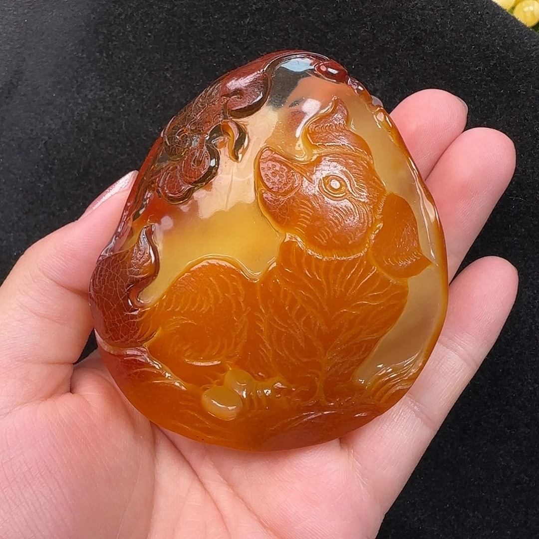 蜜蜡未镶嵌珠宝奇石