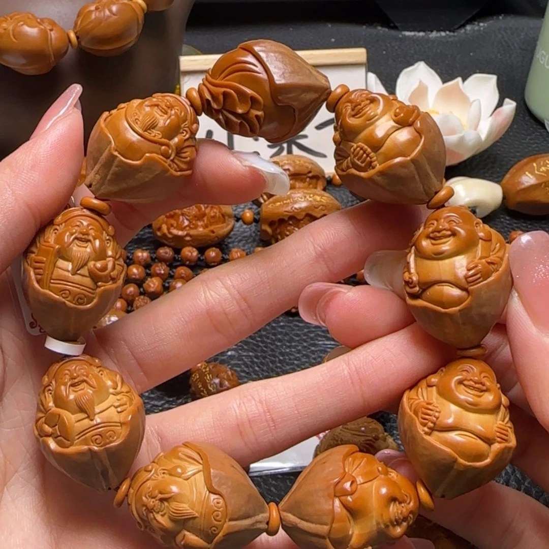 【闪购商品】橄榄核手串包衣财弥