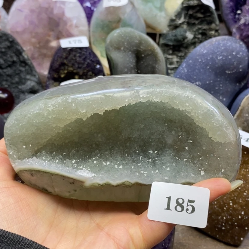 【闪购商品】未镶嵌大型摆件（非配饰）紫晶