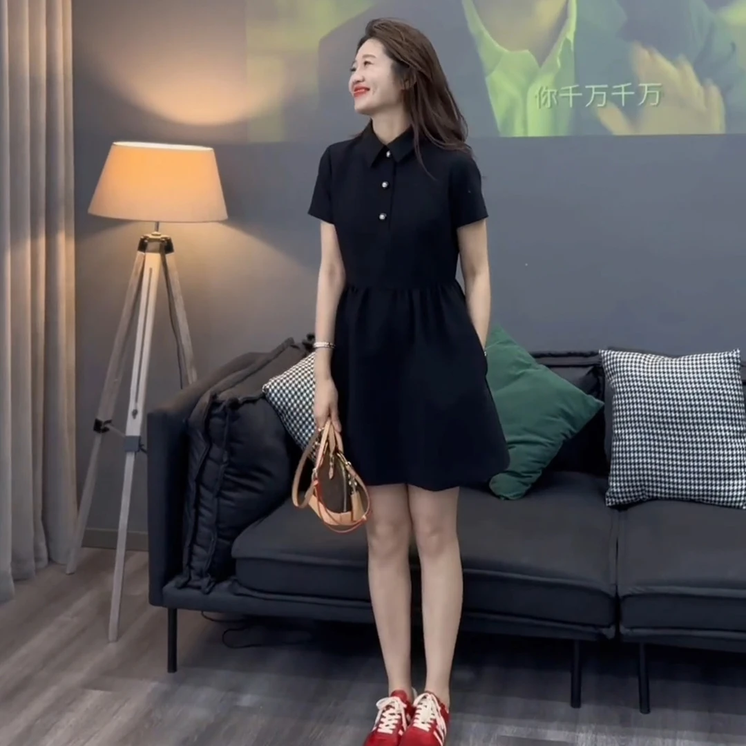 法式赫本风黑色收腰a字连衣裙女装2025新款夏季小黑裙高级感裙子