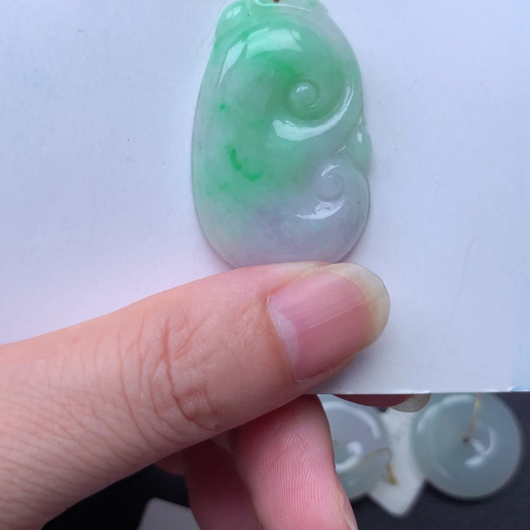 吊坠(不含链)18K金镶嵌翡翠